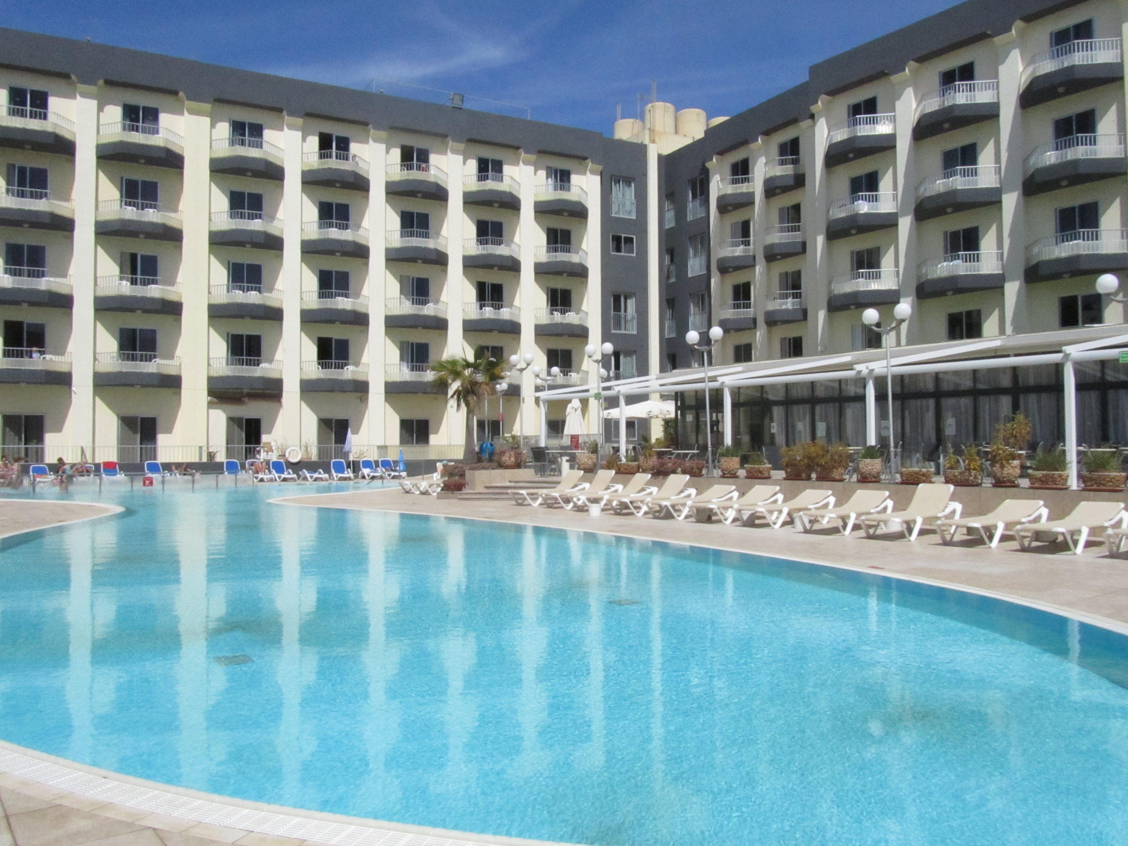 Topaz Hotel St. Paul's Bay Exterior photo