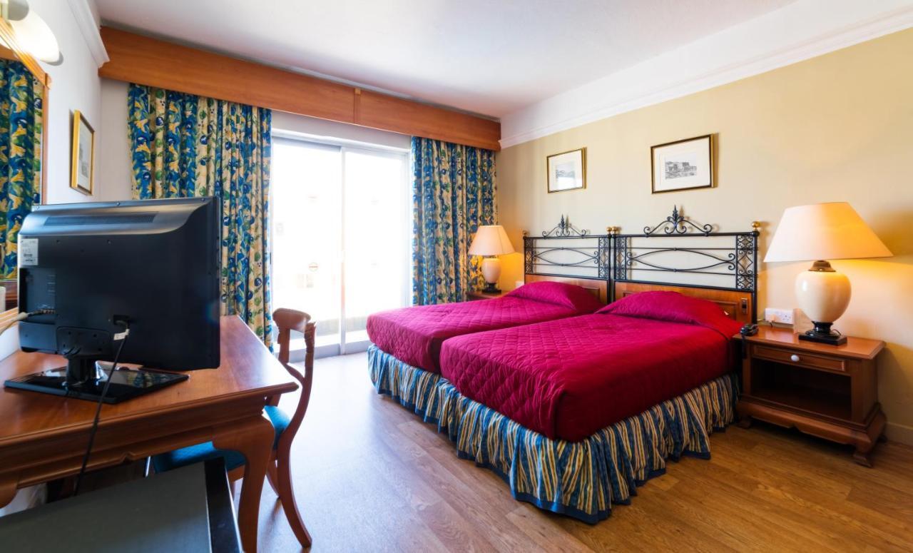 Topaz Hotel St. Paul's Bay Room photo